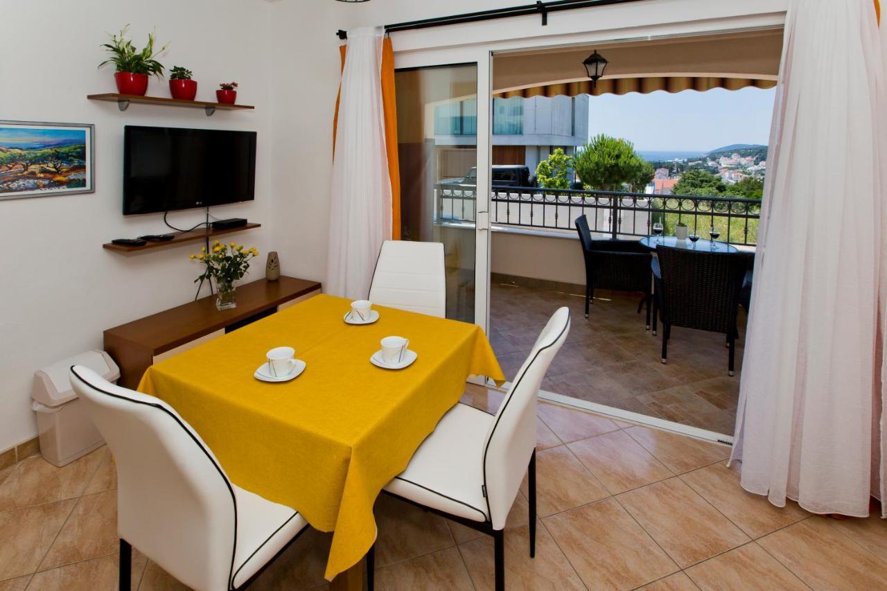 Apartment ZARA Hvar Town Buitenkant foto